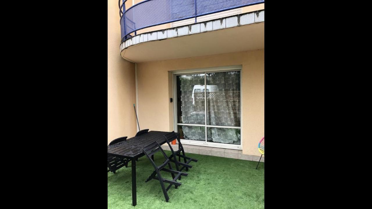 Charmant T2 De 45M2 - Parking Prive - Terrasse- Linge Inclu- Proche Vannes Saint-Ave Екстер'єр фото