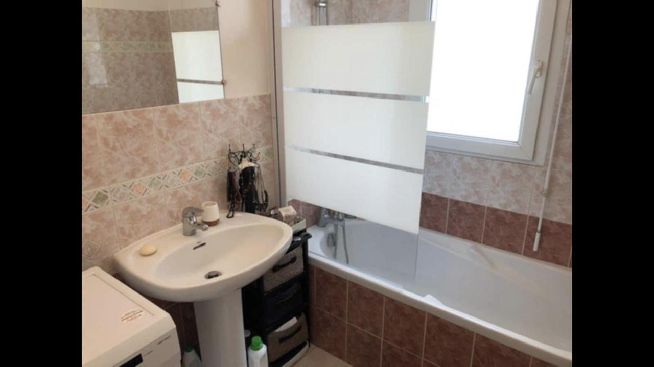Charmant T2 De 45M2 - Parking Prive - Terrasse- Linge Inclu- Proche Vannes Saint-Ave Екстер'єр фото